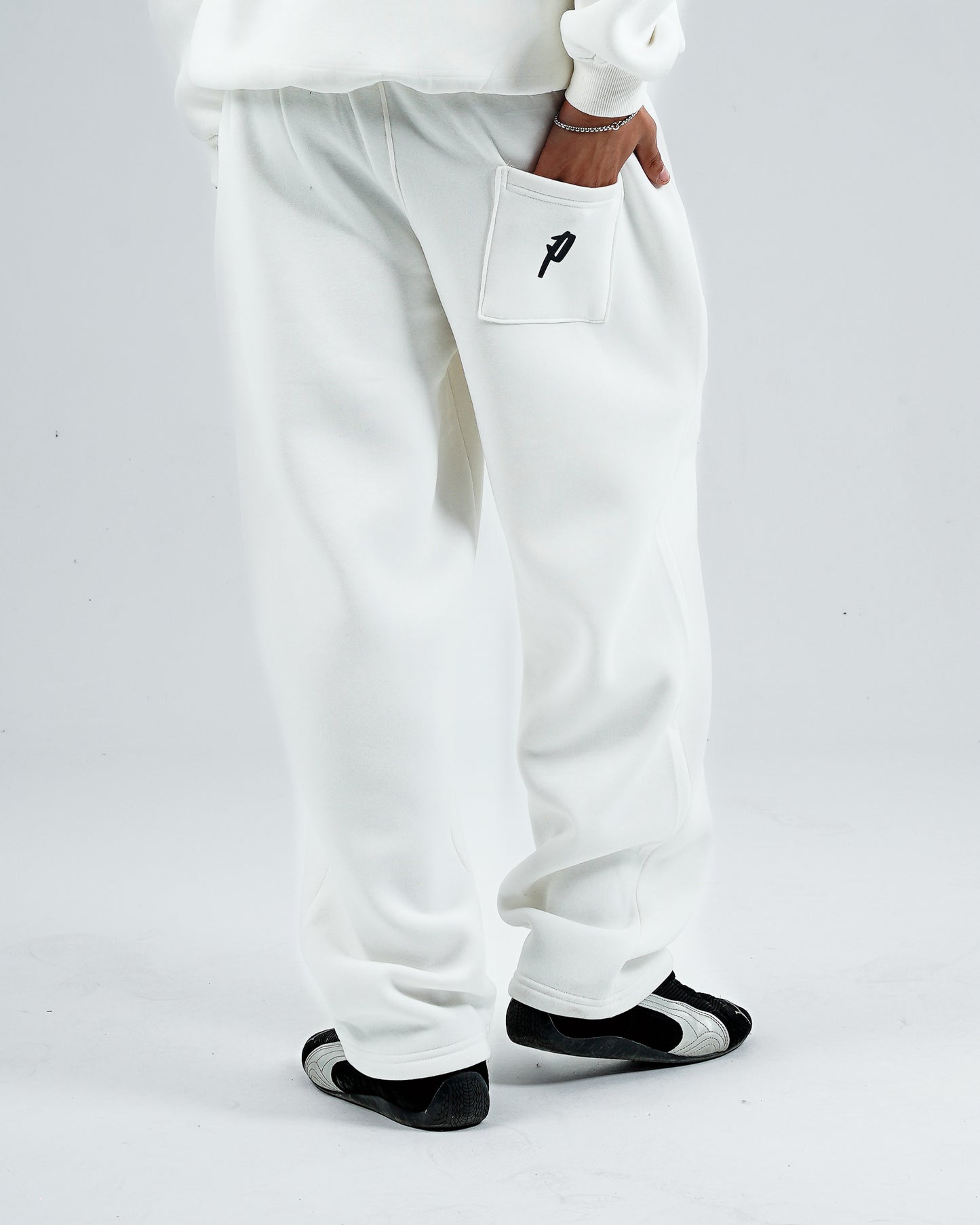 White sweatpant